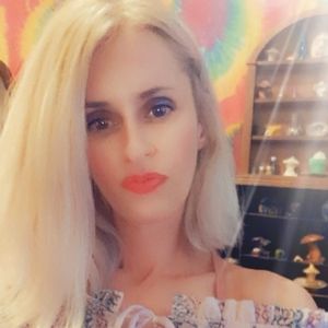 Meet your Posher, Bridgett